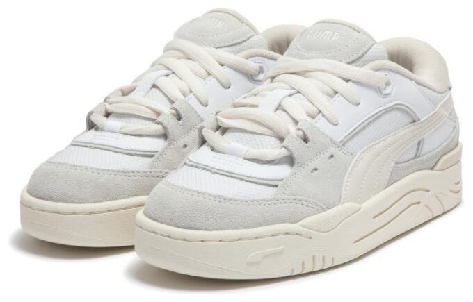 180 Zapatillas “Blancas”