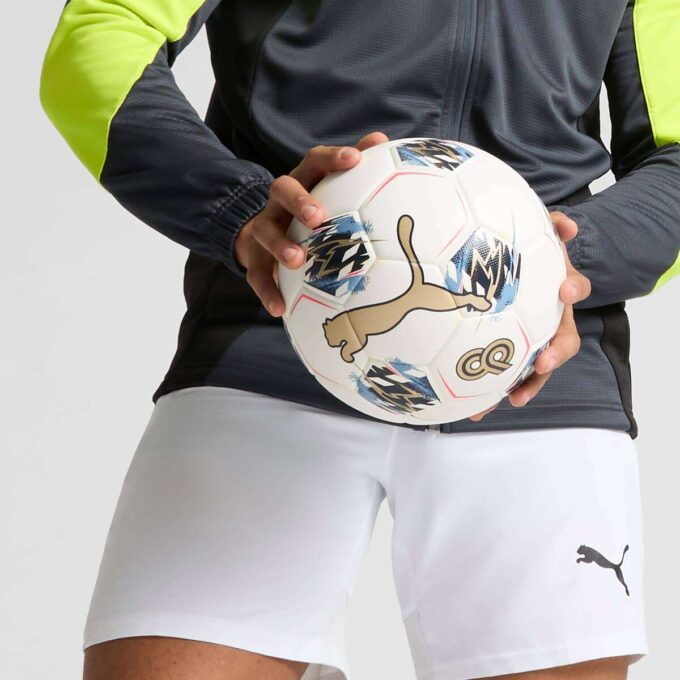 Balón de fútbol de alto rendimiento PUMA x CHRISTIAN PULISIC Balón de fútbol de alto rendimiento PUMA x CHRISTIAN PULISIC