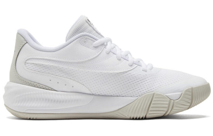 Baloncesto triple “blanco y negro”