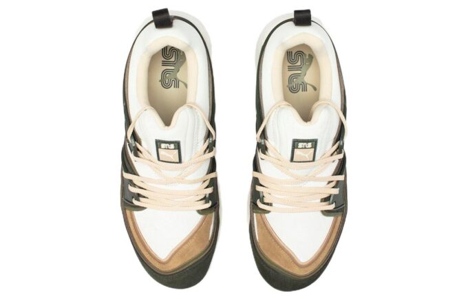 Blaze of Glory x Sneakersnstuff “Musgo de invierno”