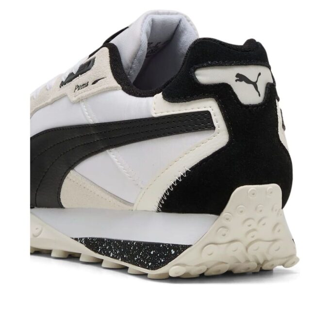 Blktop Rider “Blanco y negro”