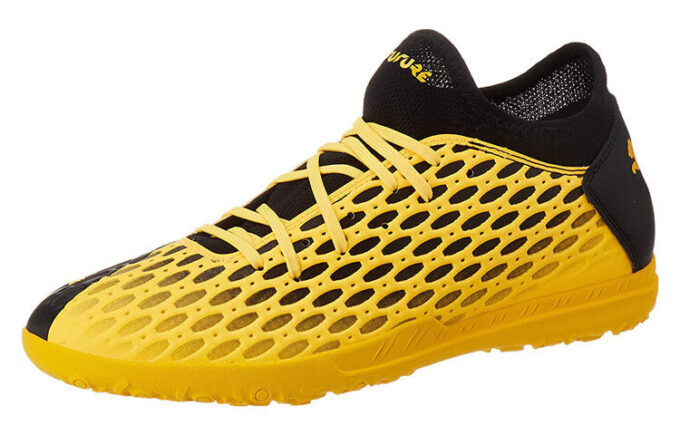 Botas de fútbol Future 5.4 TT negras y amarillas