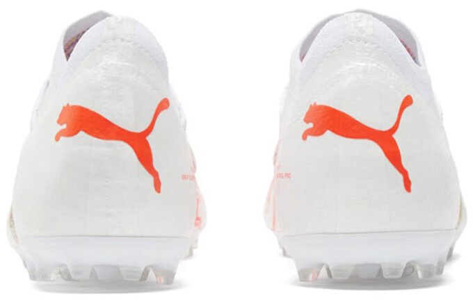 Botas de fútbol Future Z 2.1 Mg con clavos cortos, color blanco