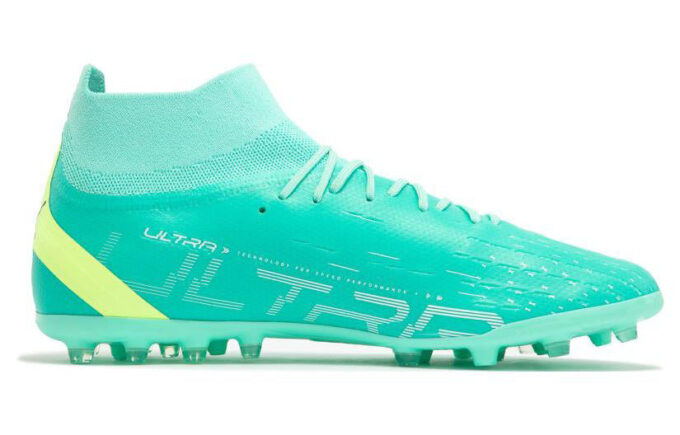 Botas de fútbol profesionales Ultra Pro MG “Menta Eléctrica”