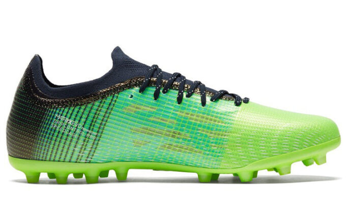 Botas de fútbol Ultra 1.3 Mg Verde/Negro