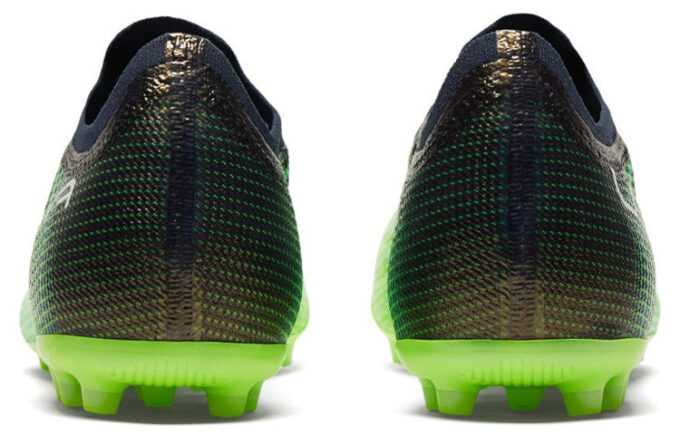 Botas de fútbol Ultra 1.3 Mg Verde/Negro