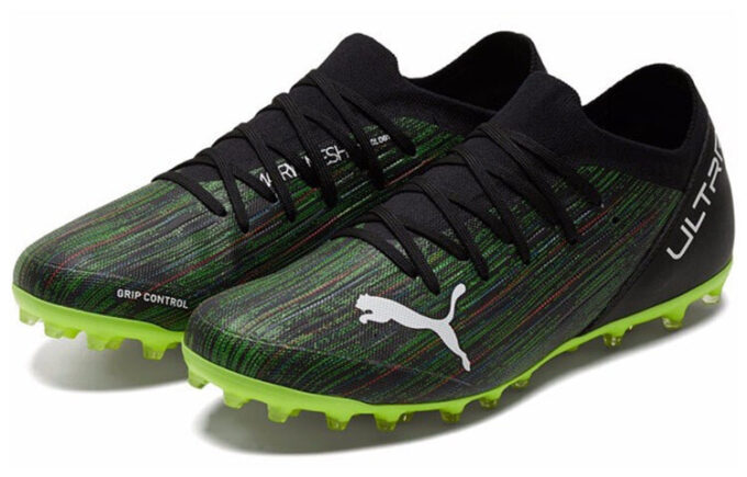 Botas de fútbol Ultra 3.2 MG Spectra negras