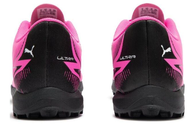 Botas de fútbol Ultra Play Low “Rosa y negro”