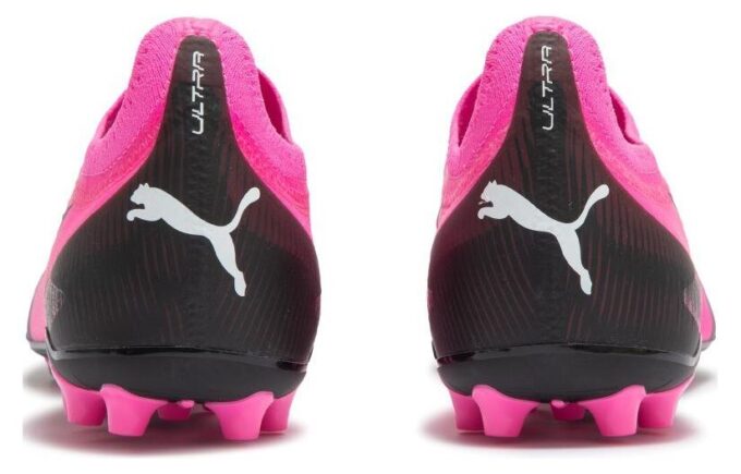 Botas de fútbol Ultra Ultimate MG “Rosa y blanco”