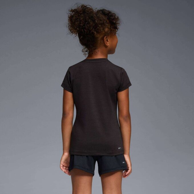 Camiseta absorbente de humedad Active Essentials para niños grandes Camiseta absorbente de humedad Active Essentials para niños grandes