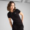 Camiseta ajustada para mujer con elementos esenciales de armario
