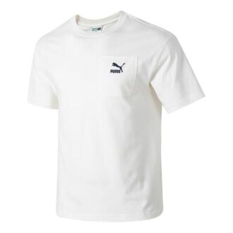 Camiseta blanca con bolsillo y logo