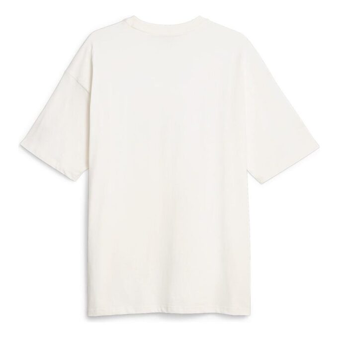 Camiseta blanca con el logotipo de PUMA x GEN.G