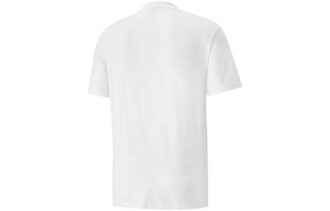 Camiseta blanca con logo grande