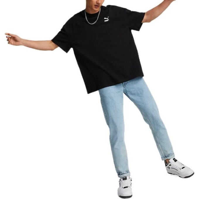 Camiseta clásica con logo “Negra”