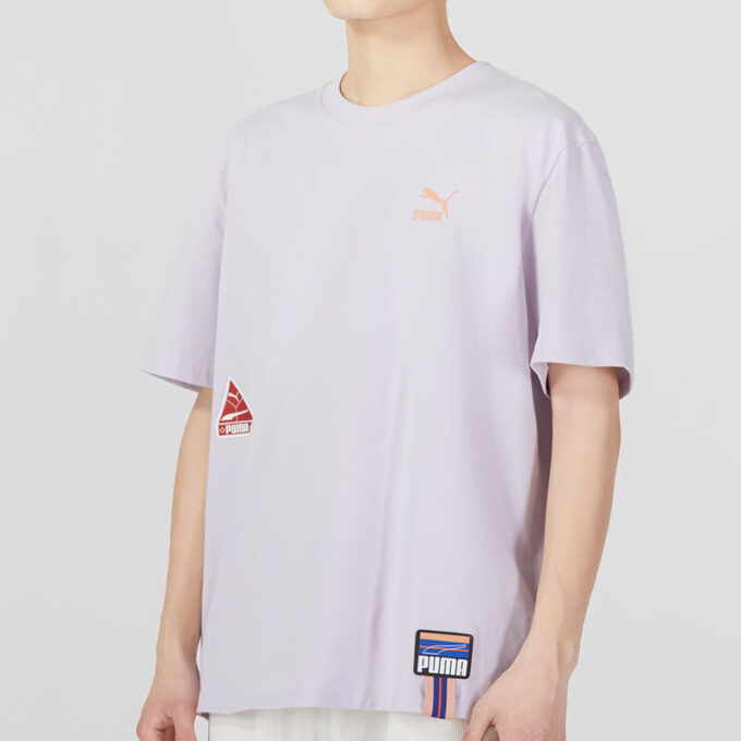 Camiseta con el logotipo de Sportswear “Morada”