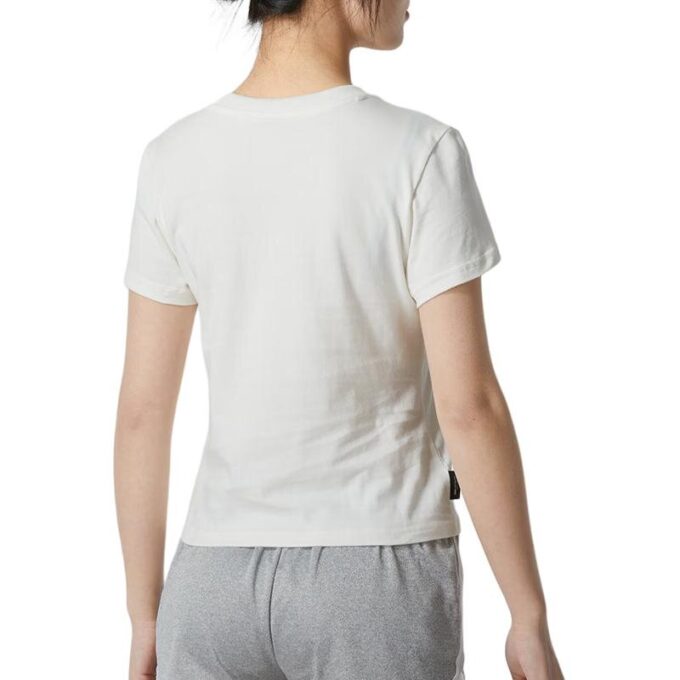 Camiseta con logo de Wordmark, talla pequeña, color blanco