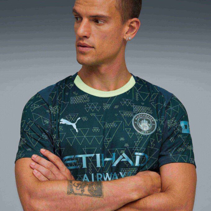 Camiseta de fútbol réplica de la cuarta equipación del Manchester City 25/26 para hombre Camiseta de fútbol réplica de la cuarta equipación del Manchester City 25/26 para hombre