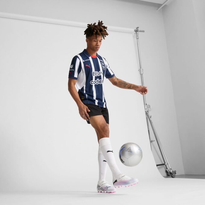 Camiseta de fútbol réplica del C.F. Monterrey 24/25 para hombre