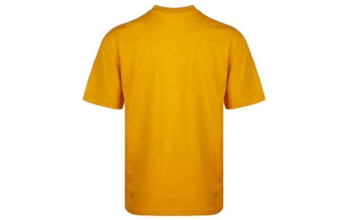 Camiseta de manga corta estampada para hombre dorada