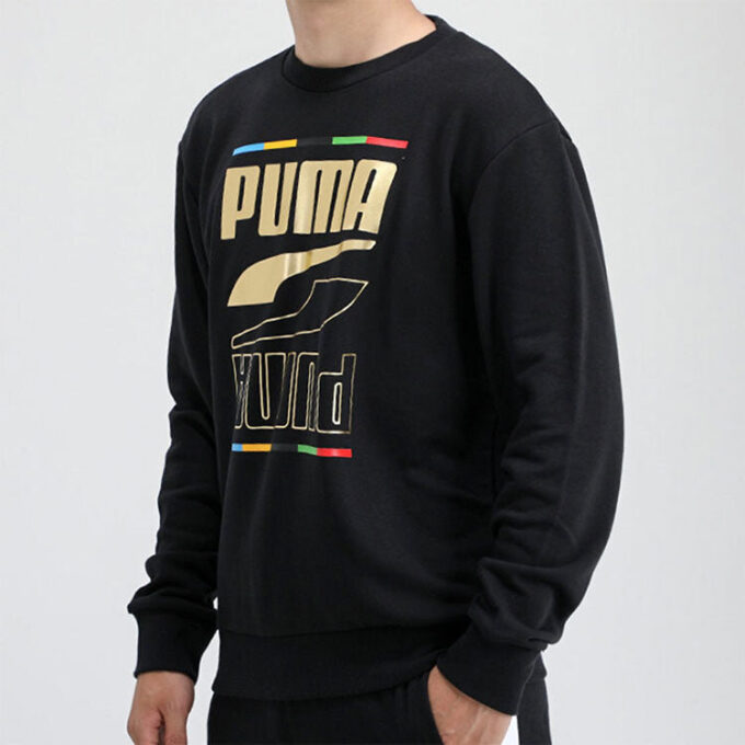 Camiseta deportiva informal de cuello redondo con estampado negro