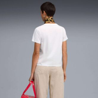 Camiseta esencial para el armario de mujer