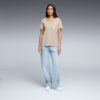 Camiseta Essentials Script con cuello en V para mujer Camiseta Essentials Script con cuello en V para mujer