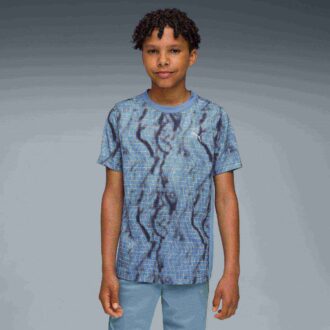Camiseta estampada para niños grandes Train All Day Essentials