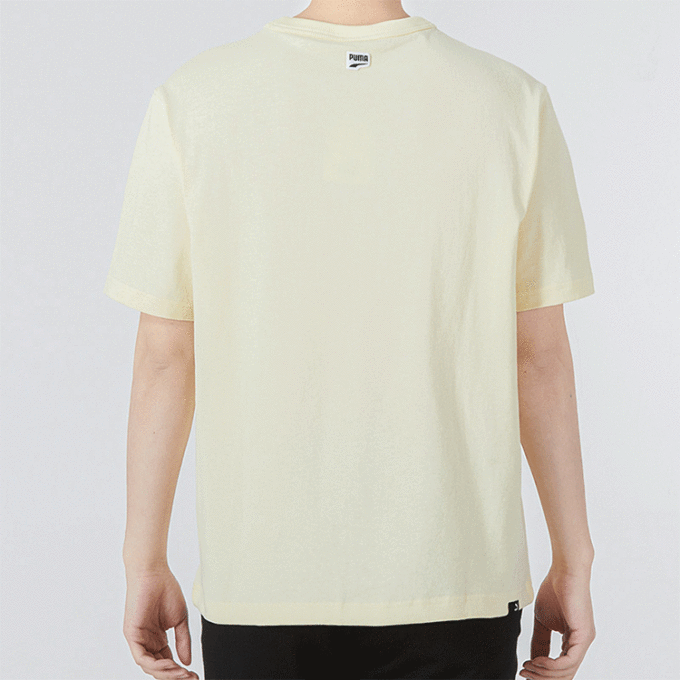 Camiseta gráfica del centro “Beige”