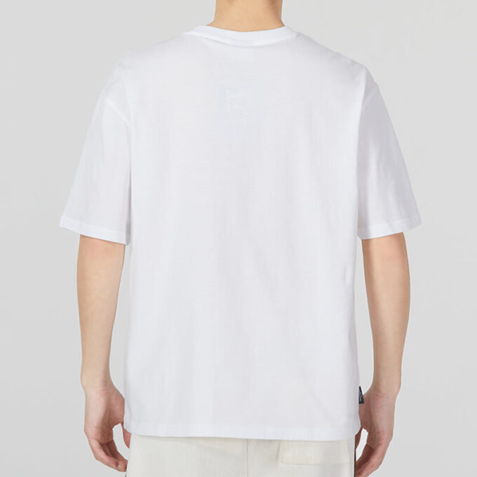 Camiseta gráfica del equipo “Blanca”