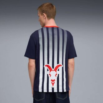 Camiseta gráfica relajada de Chivas para hombre