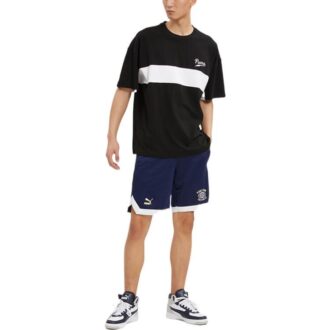 Camiseta negra con el logotipo de Coloblock