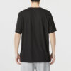 Camiseta negra con el logotipo de entrenamiento