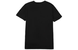 Camiseta negra con el logotipo Essentials