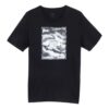 Camiseta negra con estampado de camuflaje y logo de caja
