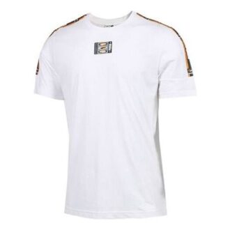 Camiseta retro de los 90 con cinta “blanca”