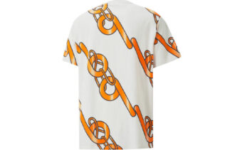 Camiseta unisex con estampado gráfico de cadena cruzada PUMA x PRONOUNCE, deportiva informal, de manga corta, color blanco cremoso