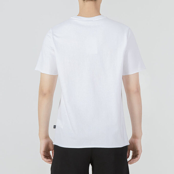 Camisetas básicas con logo “Blancas”