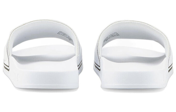 Chanclas Neymar Jr. x Leadcat 2.0 “Blanco y negro”