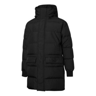 Chaqueta acolchada negra con logotipo protector