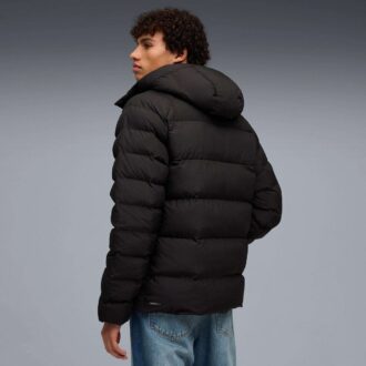 Chaqueta con capucha y aislamiento para hombre