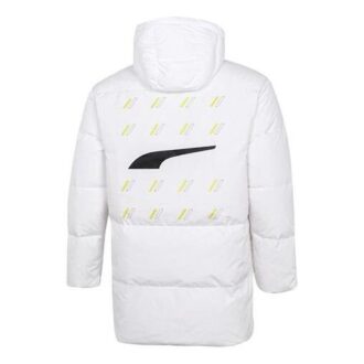 Chaqueta cortavientos de plumón blanca