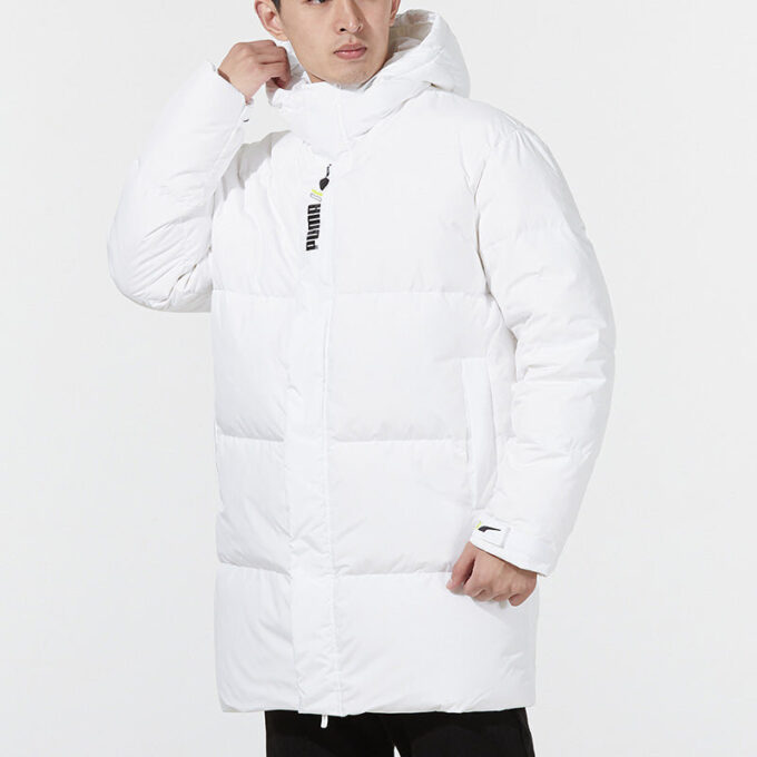 Chaqueta cortavientos de plumón blanca