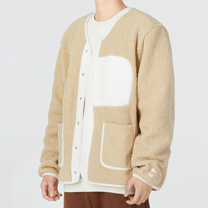 Chaqueta Das CC con cuello alto “Beige”