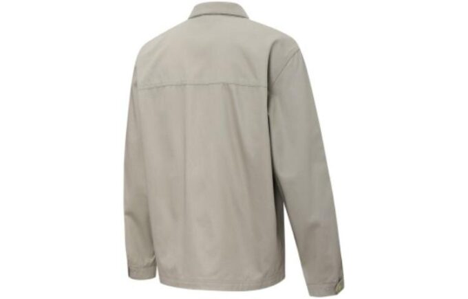 Chaqueta de montaña para acampar, color gris