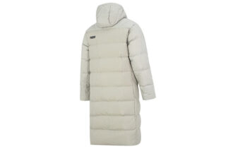 Chaqueta de plumón con capucha “blanca”