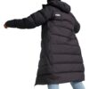 Chaqueta de plumón con capucha “negra”