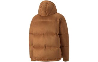 Chaqueta de plumón de piel sintética con el logotipo de MMQ en marrón