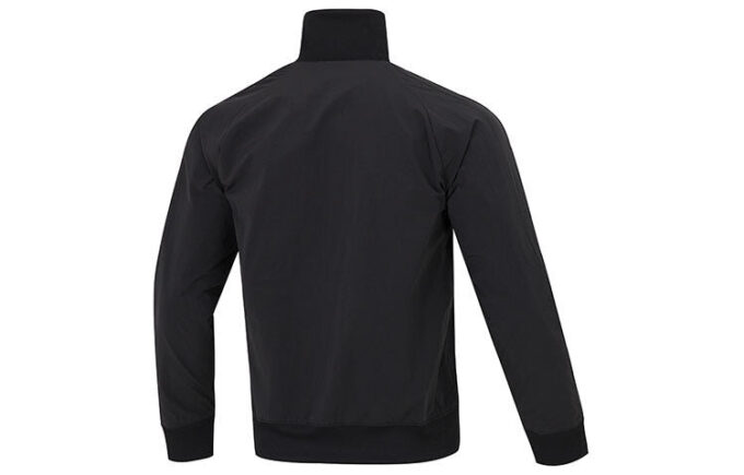 Chaqueta deportiva arrugada T7 “Negra”