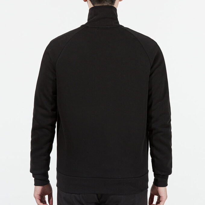 Chaqueta deportiva con cuello alto y logo retro icónico T7 en negro